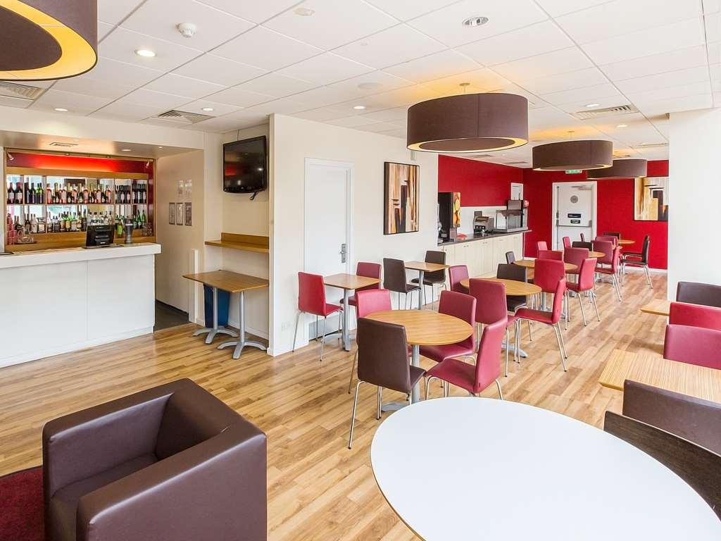 Travelodge Cambridge Central Restaurant photo